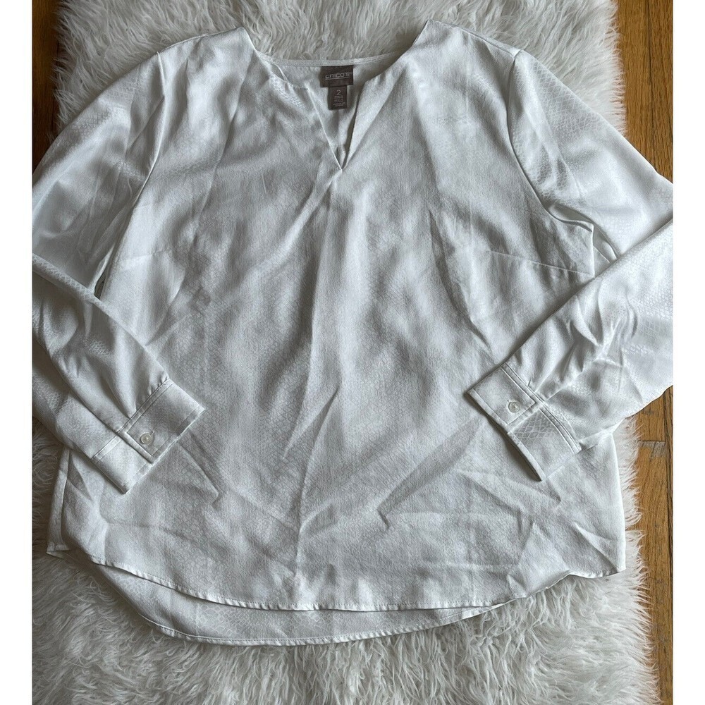 Chicos size 2 White Tunic Blouse Snakeskin Look Print 3/4 Sleeve Top
